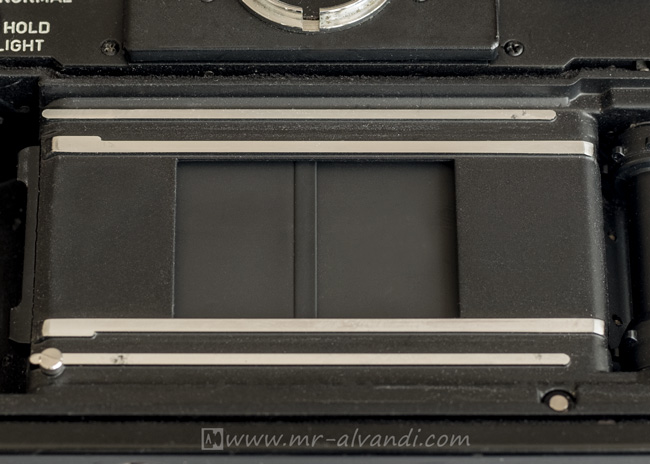 Canon New-F1 horizontal focal plane shutter